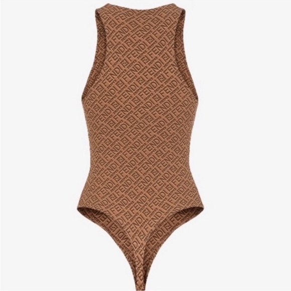 Fendi x skim xs body suit in nude can fit small as well - Picture 3 of 10